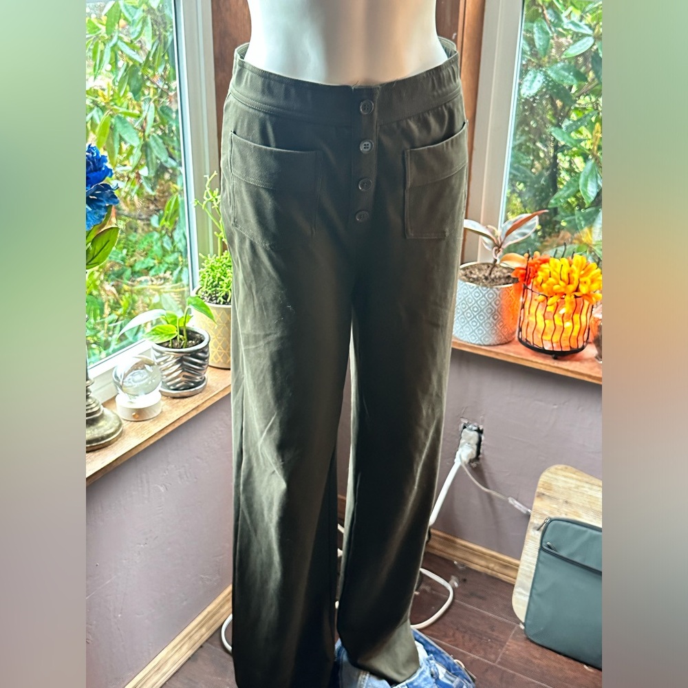 Halara Work Pants - Picture 5 of 16